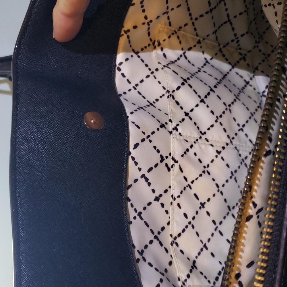 Kate Spade New York Black Satchel  Saffiano Leather - Picture 10 of 15